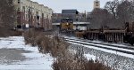 CSX 961 splits the Exchange St. signals.